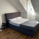 Lejlighed Geraeumige 3-zimmer-ferienwohnung Im Herzen Von Kassel