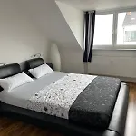 Geraeumige 3-zimmer-ferienwohnung Im Herzen Von *