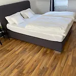 Geraeumige 3-zimmer-ferienwohnung Im Herzen Von Lejlighed