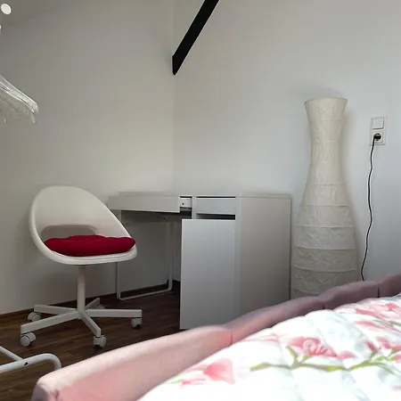 Geraeumige 3-zimmer-ferienwohnung Im Herzen Von