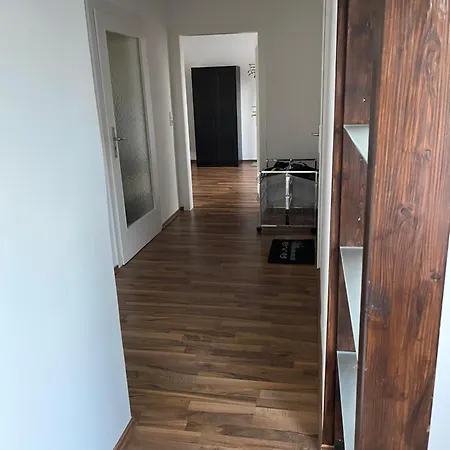 Geraeumige 3-zimmer-ferienwohnung Im Herzen Von Apartment
