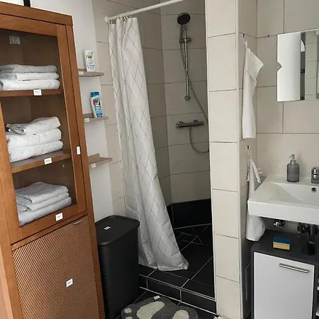 Geraeumige 3-zimmer-ferienwohnung Im Herzen Von Kassel