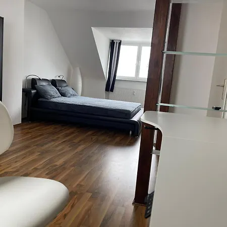 Geraeumige 3-zimmer-ferienwohnung Im Herzen Von *