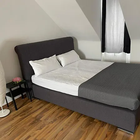 Geraeumige 3-zimmer-ferienwohnung Im Herzen Von Apartament *