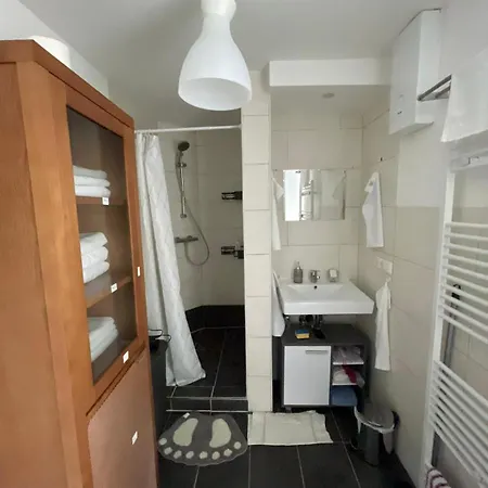 Geraeumige 3-zimmer-ferienwohnung Im Herzen Von