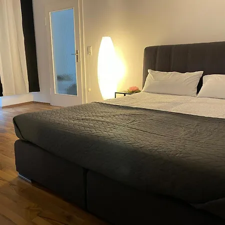 Geraeumige 3-zimmer-ferienwohnung Im Herzen Von Kassel