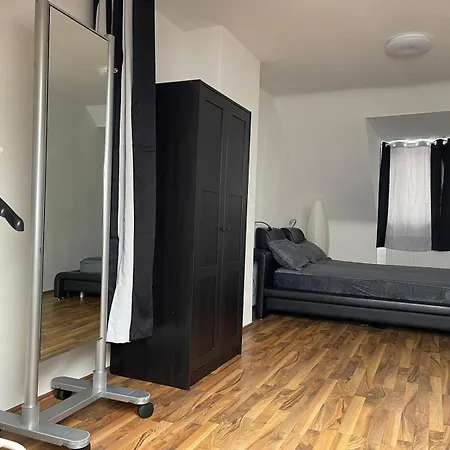 Geraeumige 3-zimmer-ferienwohnung Im Herzen Von Apartament *