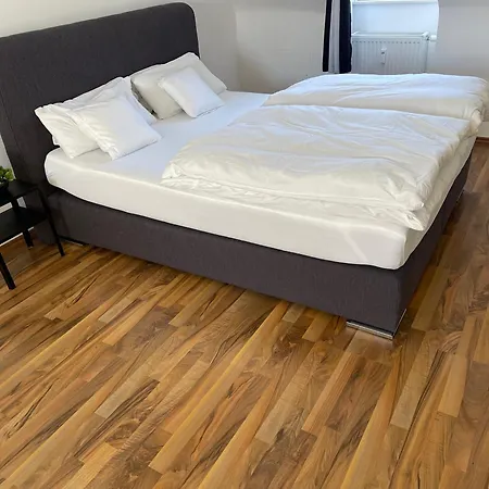 Geraeumige 3-zimmer-ferienwohnung Im Herzen Von Apartament