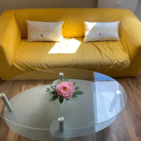 Geraeumige 3-zimmer-ferienwohnung Im Herzen Von *