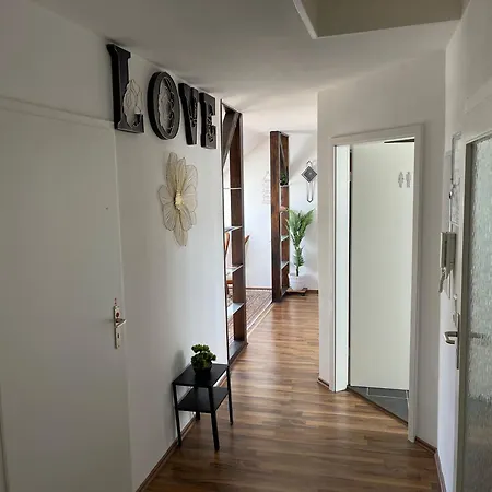 Geraeumige 3-zimmer-ferienwohnung Im Herzen Von Kassel