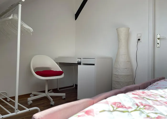 Geraeumige 3-zimmer-ferienwohnung Im Herzen Von