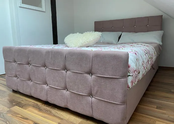 Geraeumige 3-zimmer-ferienwohnung Im Herzen Von