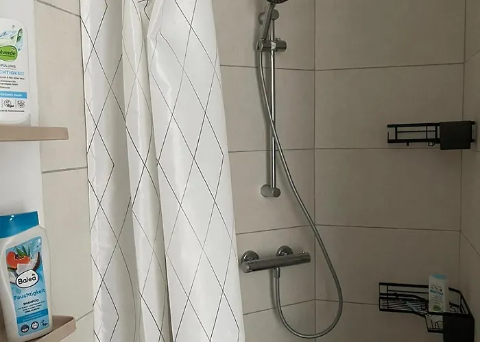 Apartman Geraeumige 3-zimmer-ferienwohnung Im Herzen Von Kassel