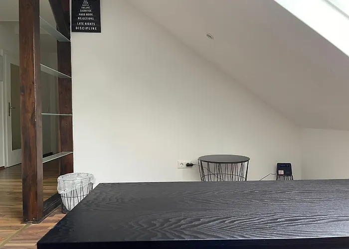 Apartman Geraeumige 3-zimmer-ferienwohnung Im Herzen Von