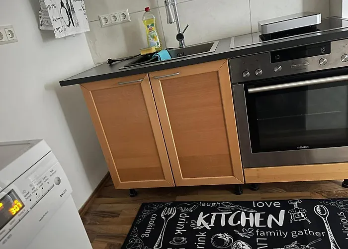 Apartman Geraeumige 3-zimmer-ferienwohnung Im Herzen Von *