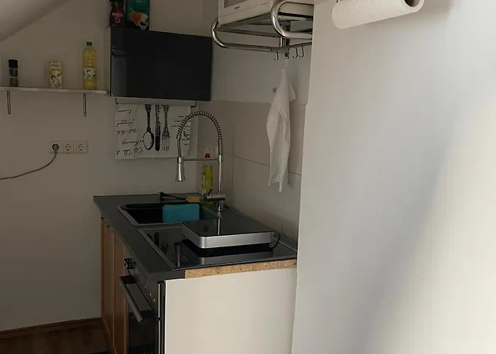 Geraeumige 3-zimmer-ferienwohnung Im Herzen Von Apartman