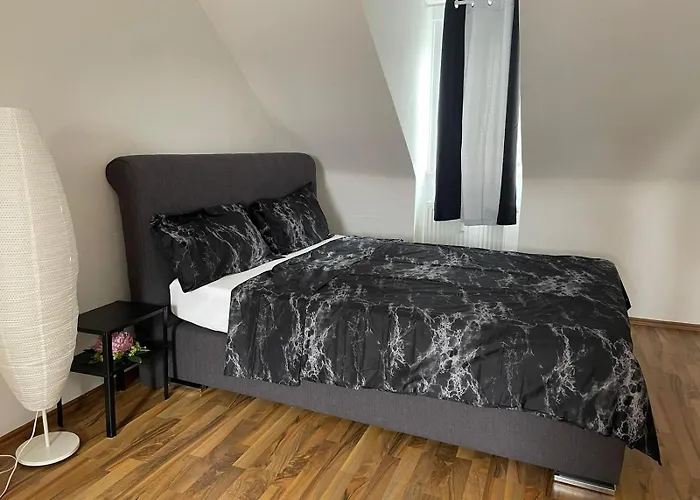 Apartman Geraeumige 3-zimmer-ferienwohnung Im Herzen Von