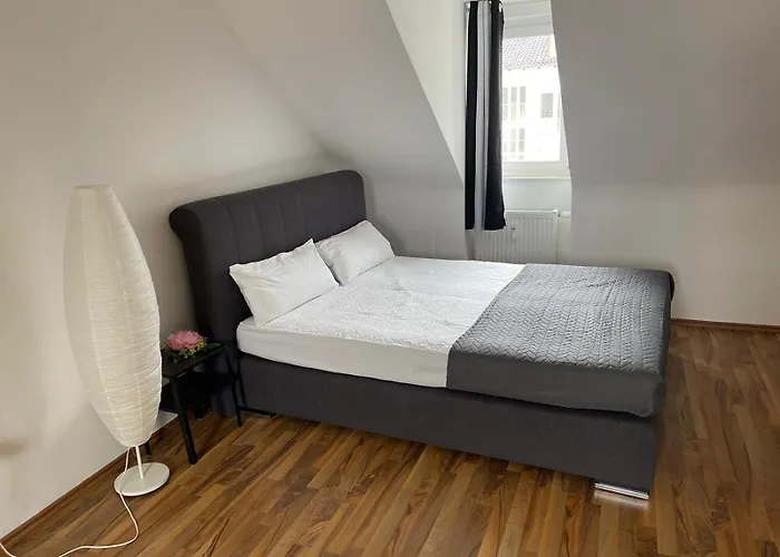 Apartman Geraeumige 3-zimmer-ferienwohnung Im Herzen Von