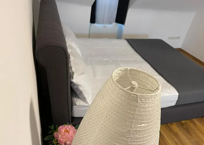 Apartman Geraeumige 3-zimmer-ferienwohnung Im Herzen Von *