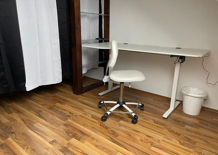 Geraeumige 3-zimmer-ferienwohnung Im Herzen Von Kassel