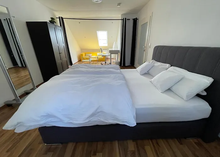 Geraeumige 3-zimmer-ferienwohnung Im Herzen Von Apartman