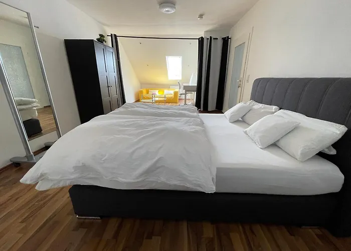 Geraeumige 3-zimmer-ferienwohnung Im Herzen Von Apartman Kassel