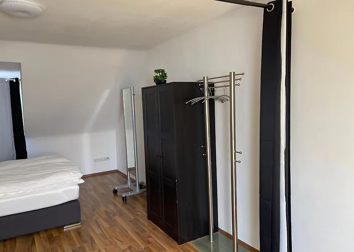Geraeumige 3-zimmer-ferienwohnung Im Herzen Von * Kassel