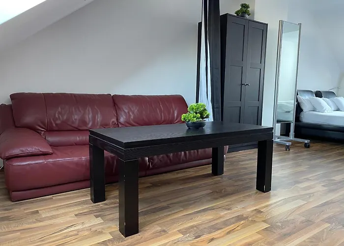 Apartman Geraeumige 3-zimmer-ferienwohnung Im Herzen Von *